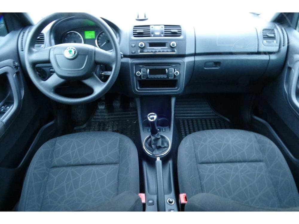 2011 Škoda FABIA - 14