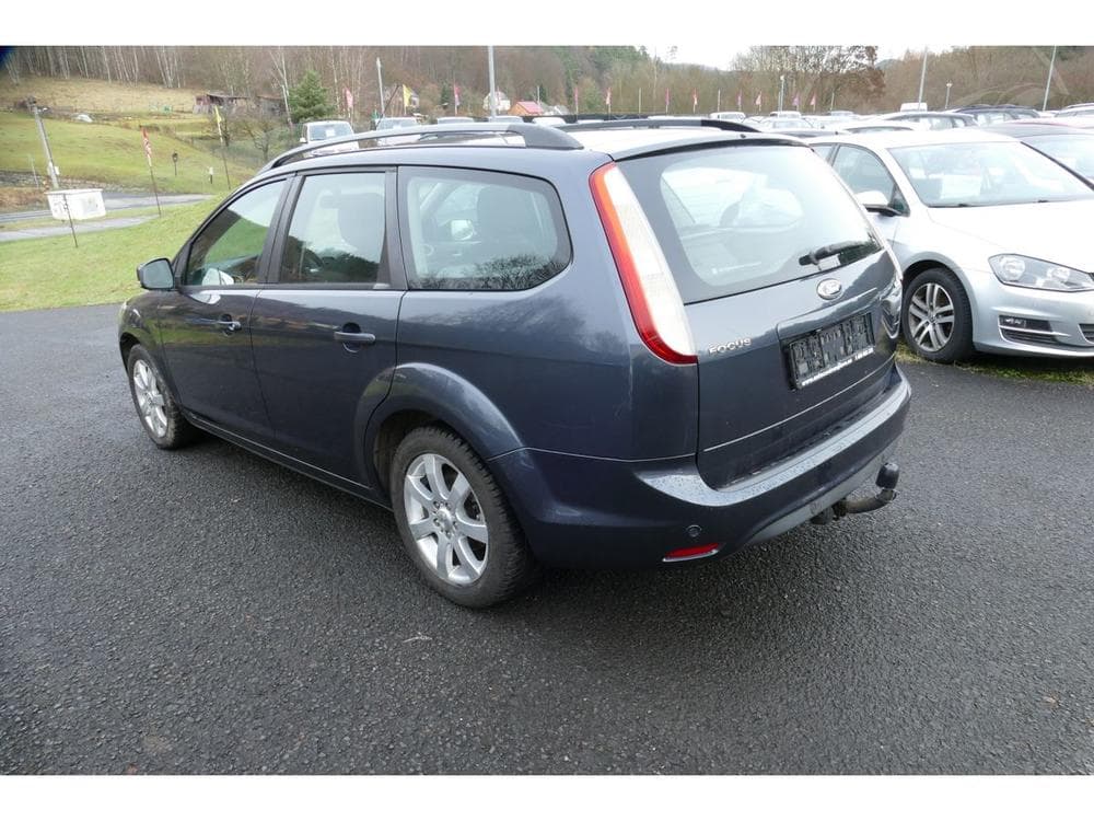 2010 Ford FOCUS - 7