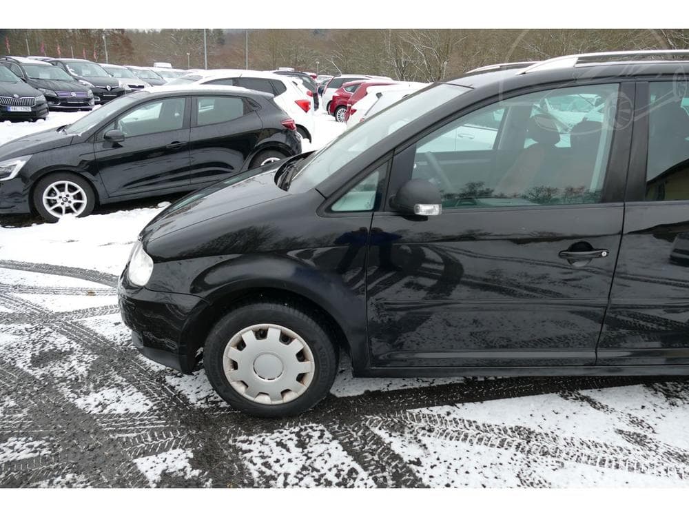 2004 Volkswagen TOURAN - 4