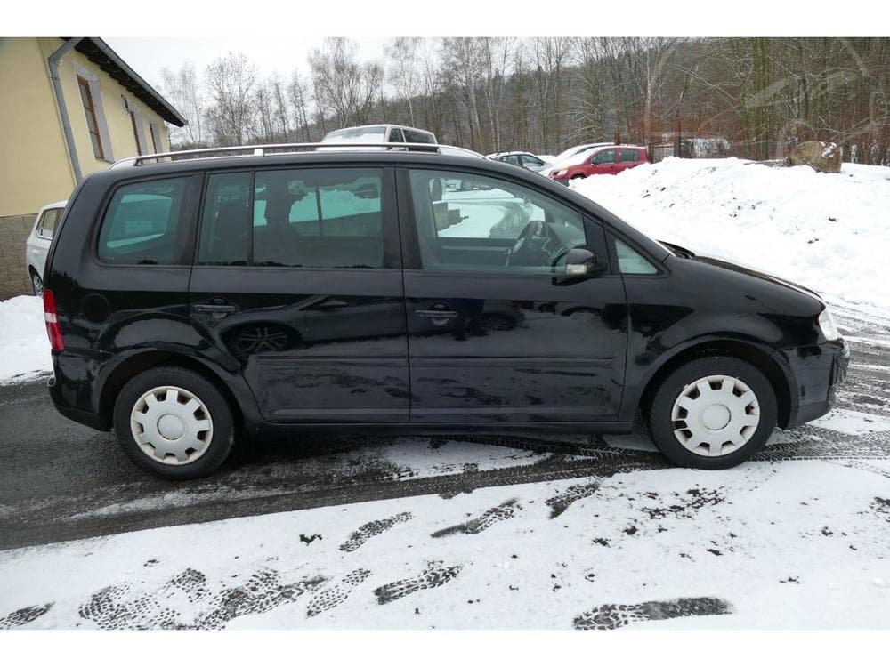 2004 Volkswagen TOURAN - 9