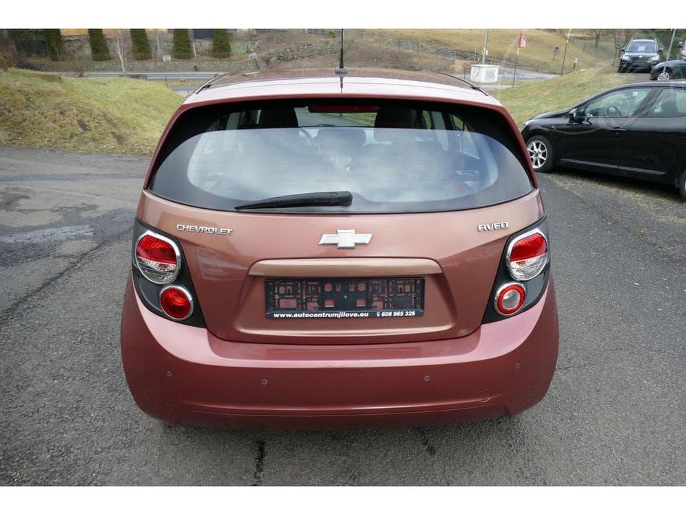 2011 Chevrolet Aveo - 15