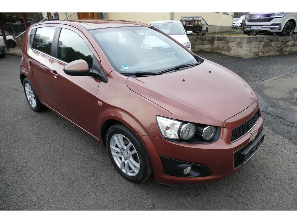 2011 Chevrolet Aveo - 25