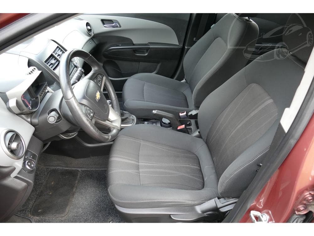 2011 Chevrolet Aveo - 31