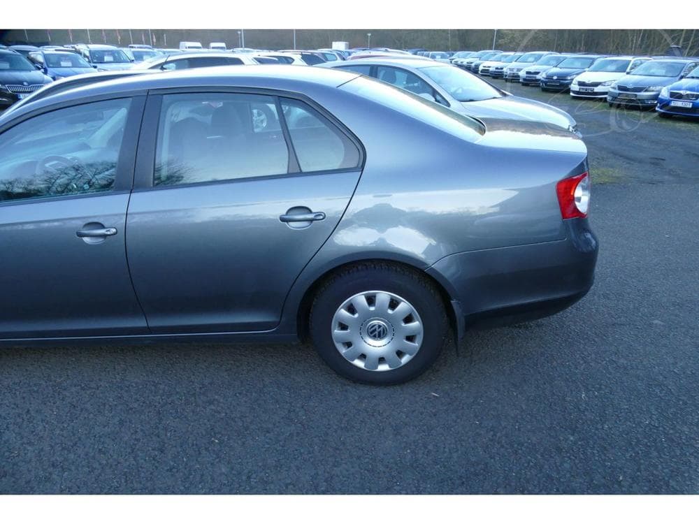2009 Volkswagen JETTA - 5