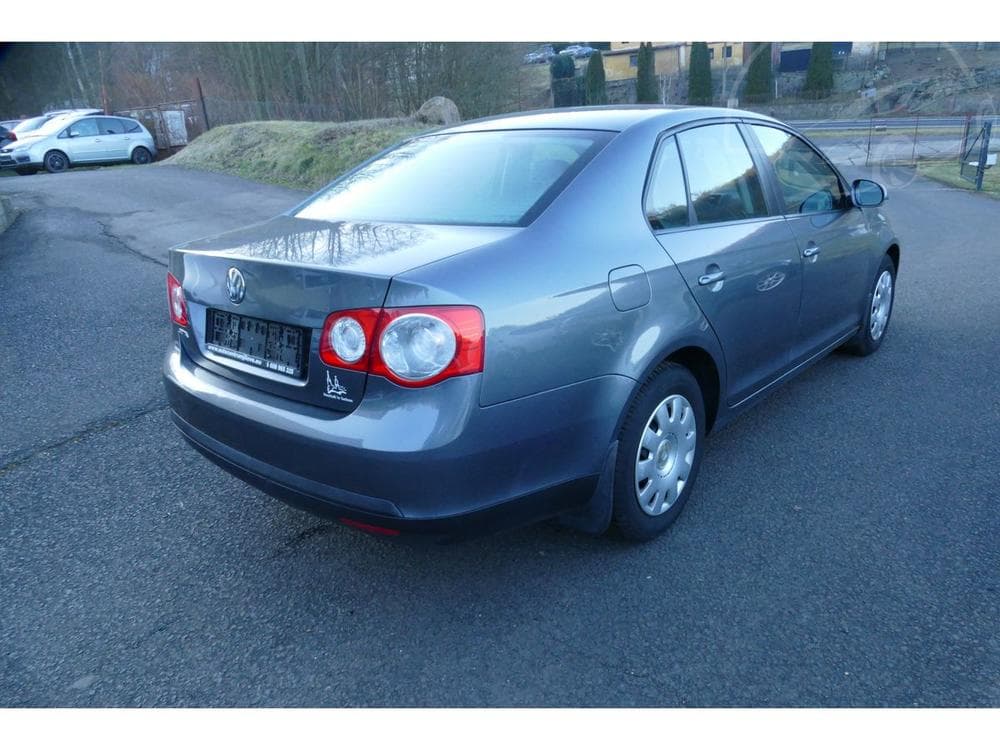 2009 Volkswagen JETTA - 8
