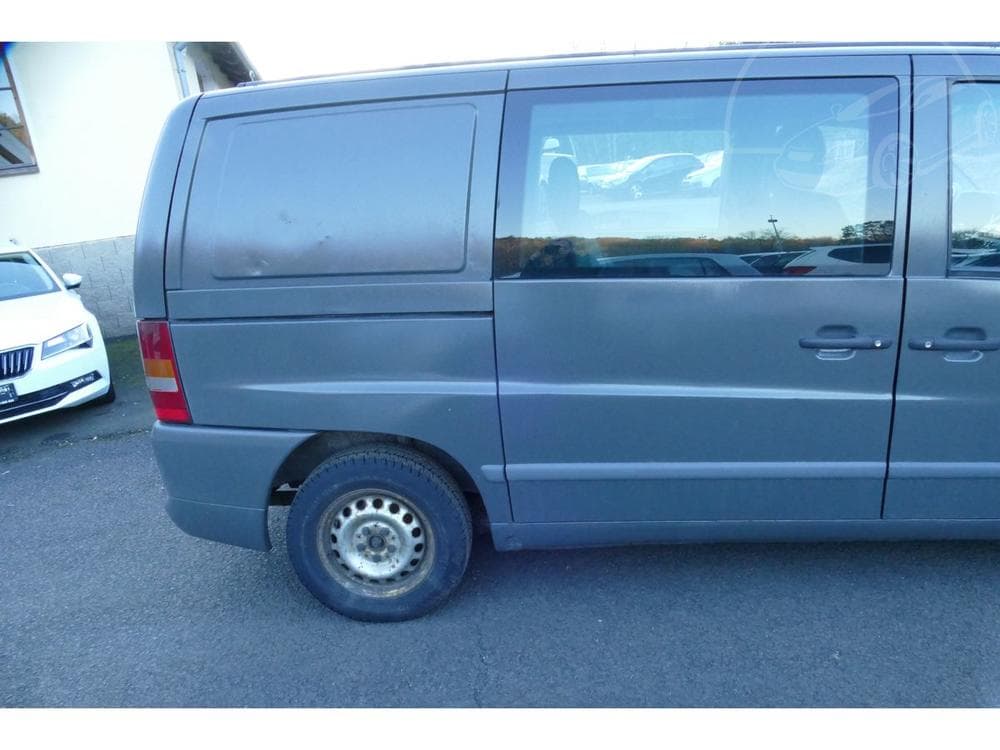 2003 Mercedes-Benz VITO - 11