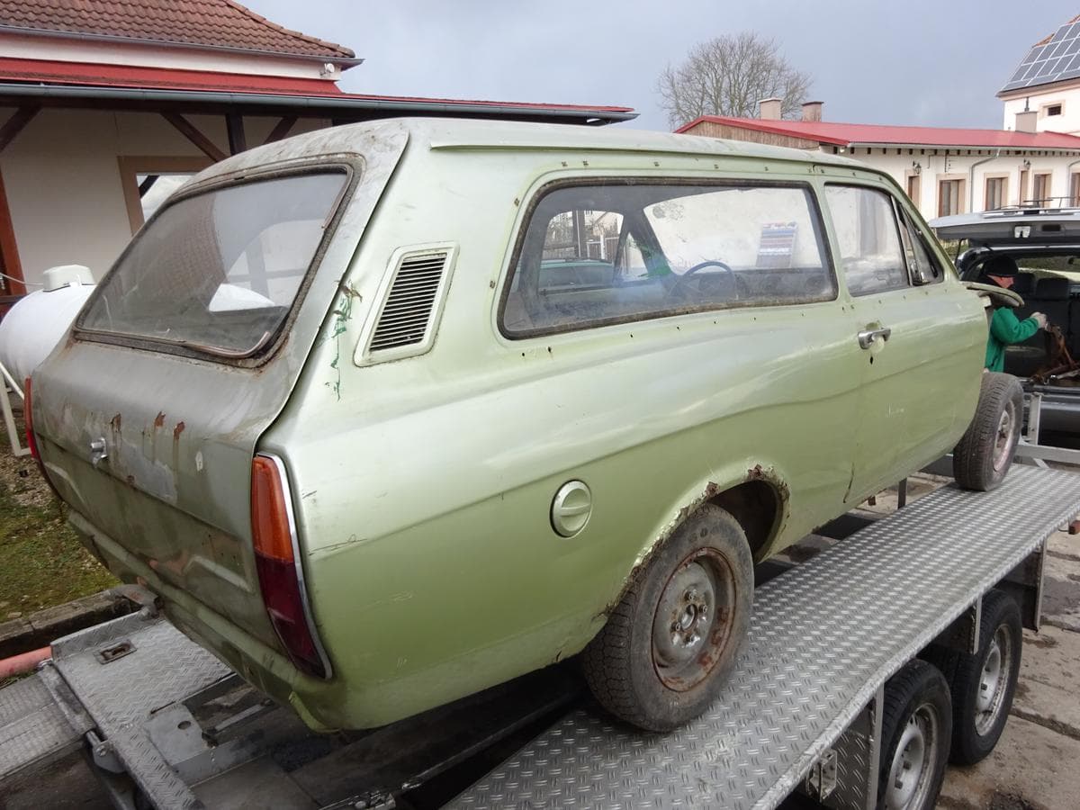 Ford ESCORT - 3