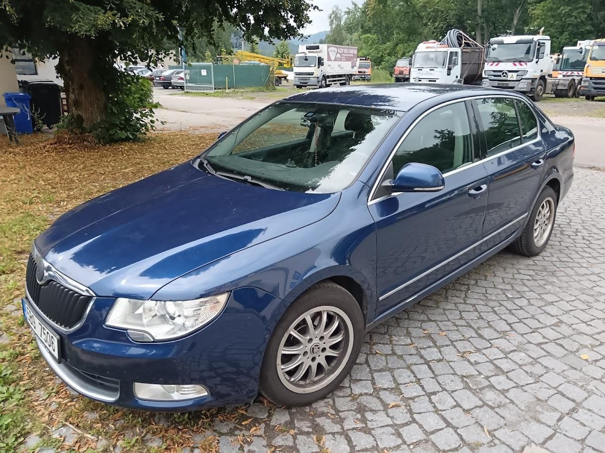 Škoda Superb - 4