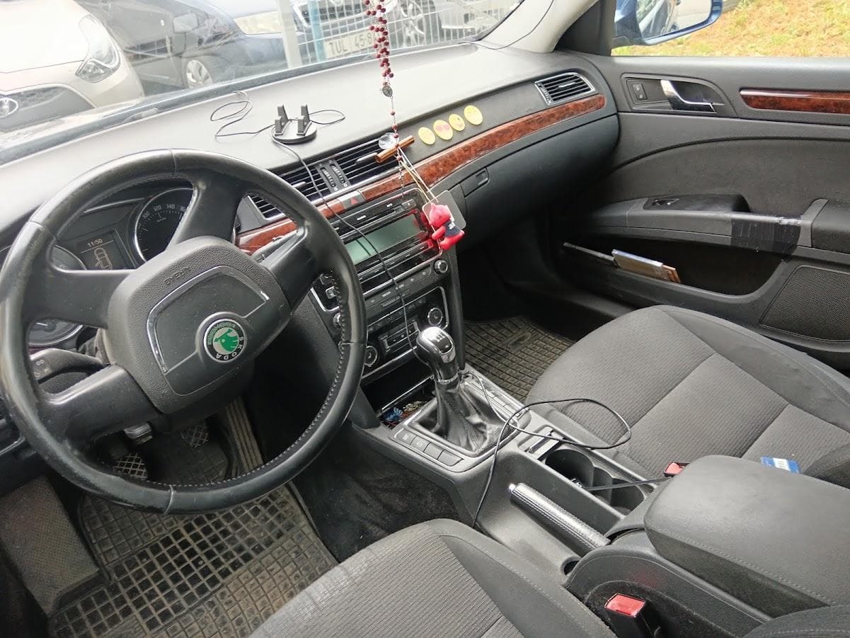 Škoda Superb - 6