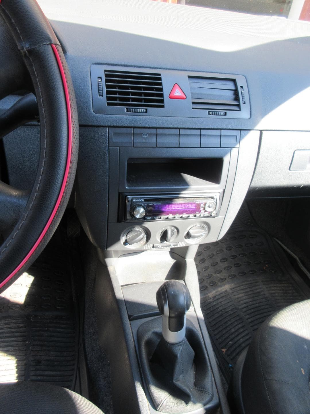 Škoda FABIA - 11