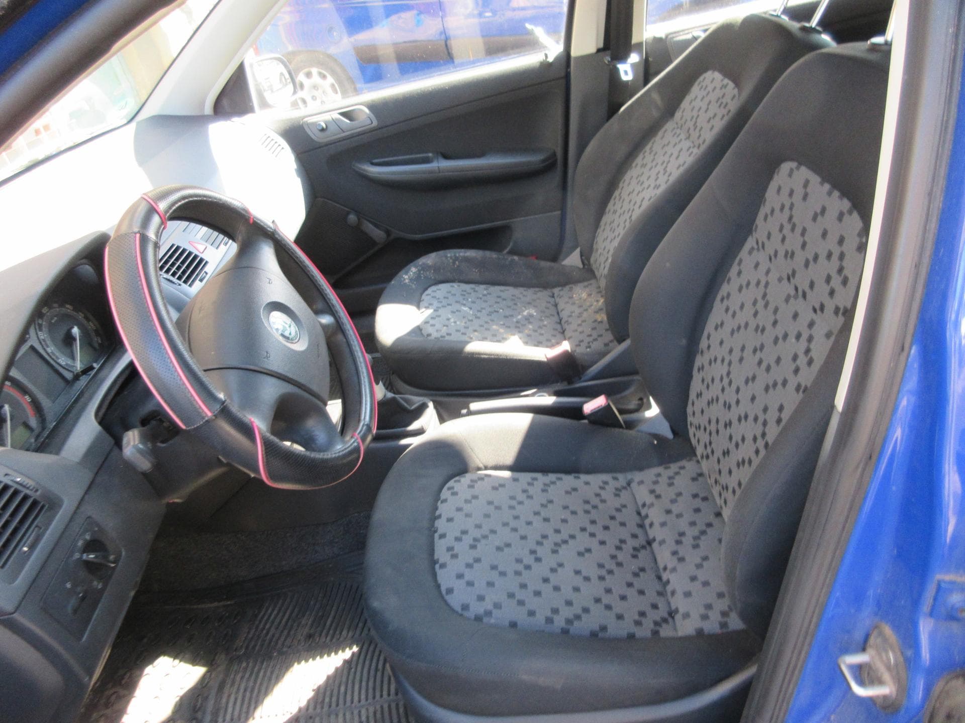 Škoda FABIA - 8