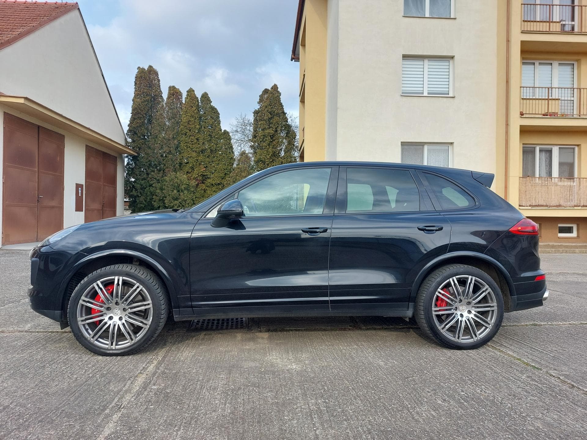2017 Porsche Cayenne - 4