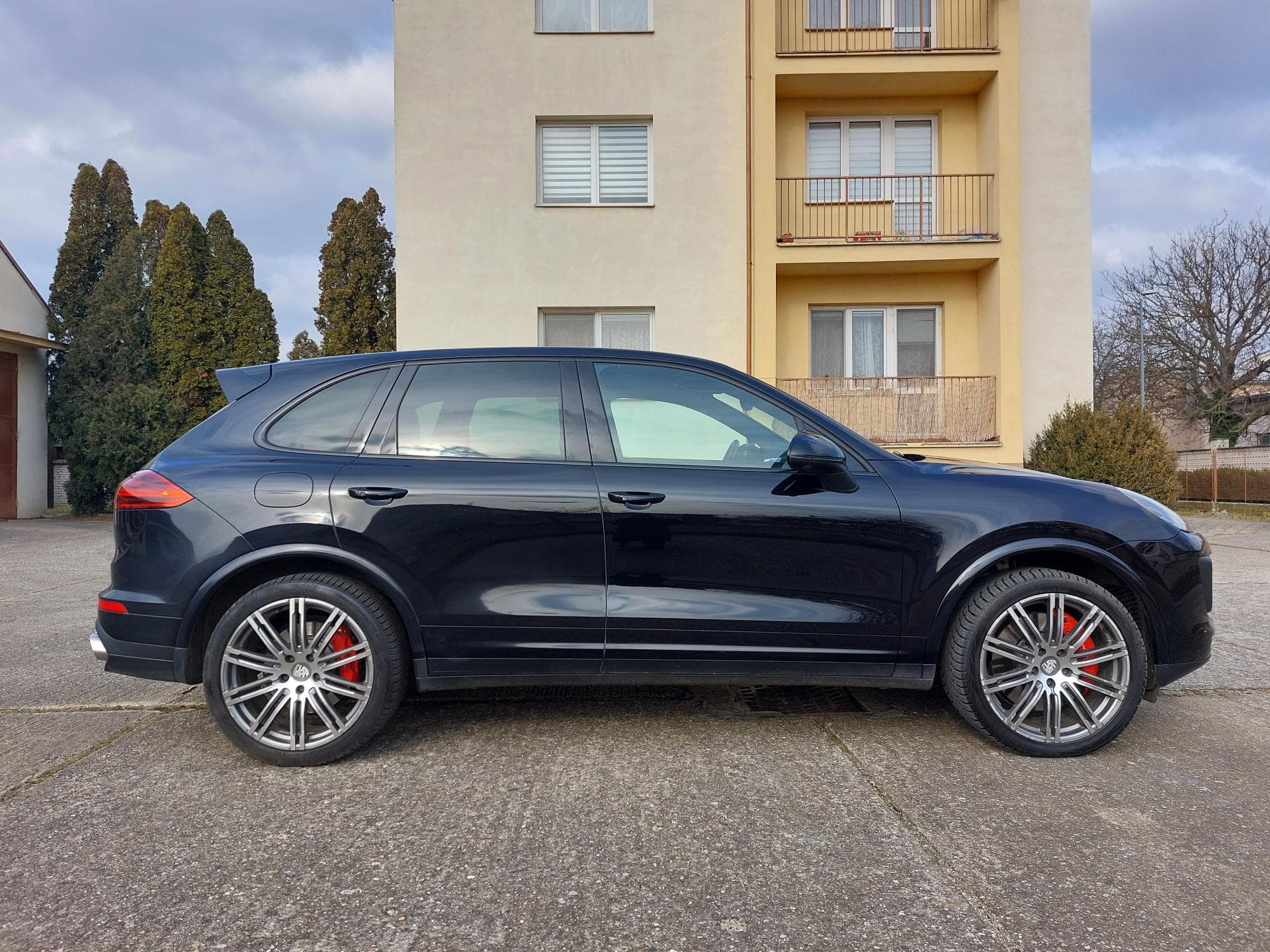 2017 Porsche Cayenne - 5