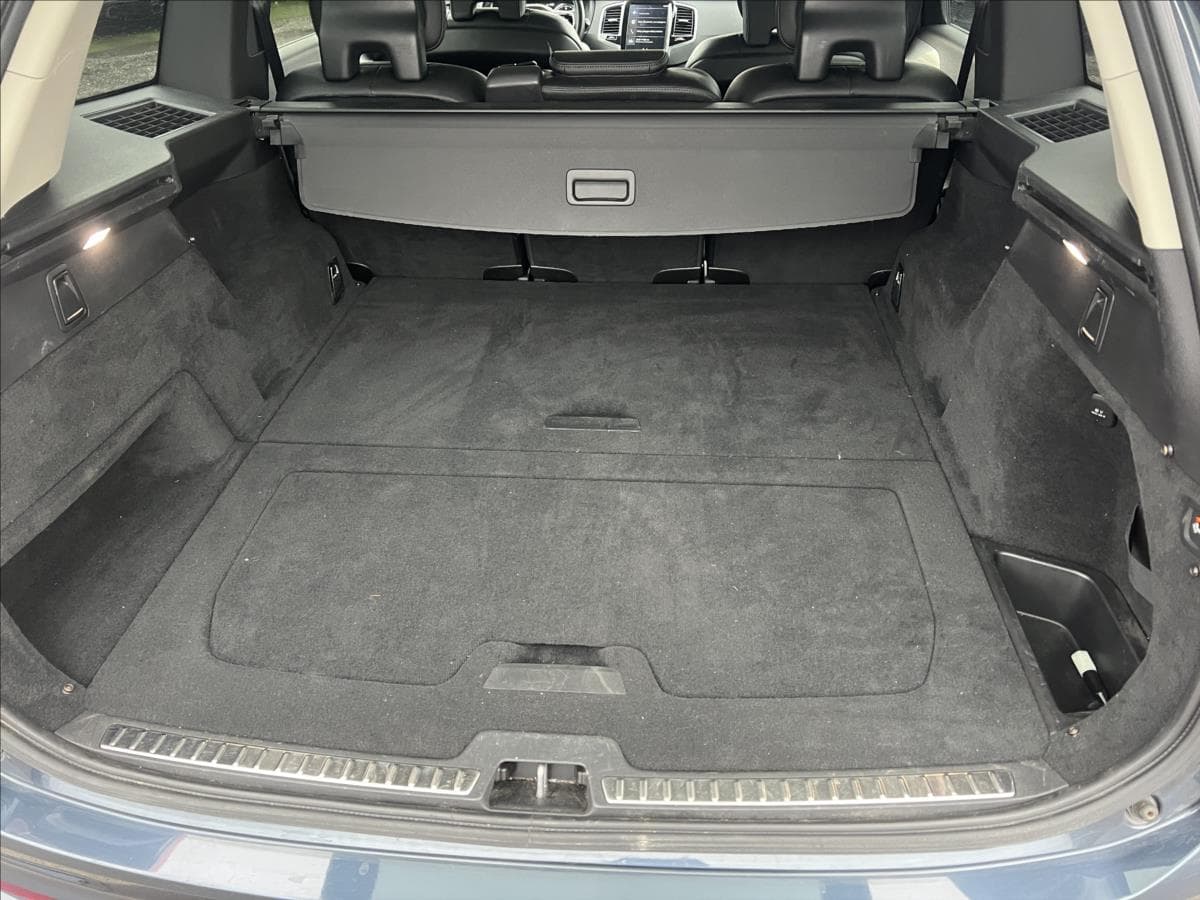 2019 Volvo XC90 - 10