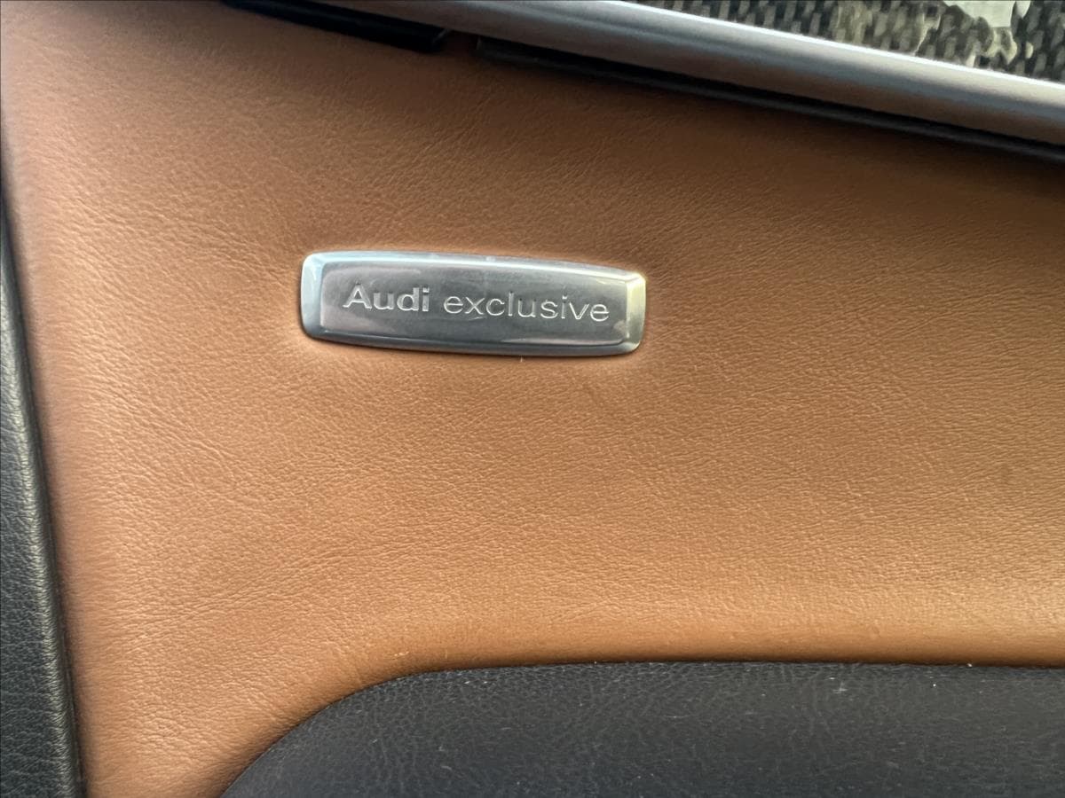 2007 Audi S6 - 11