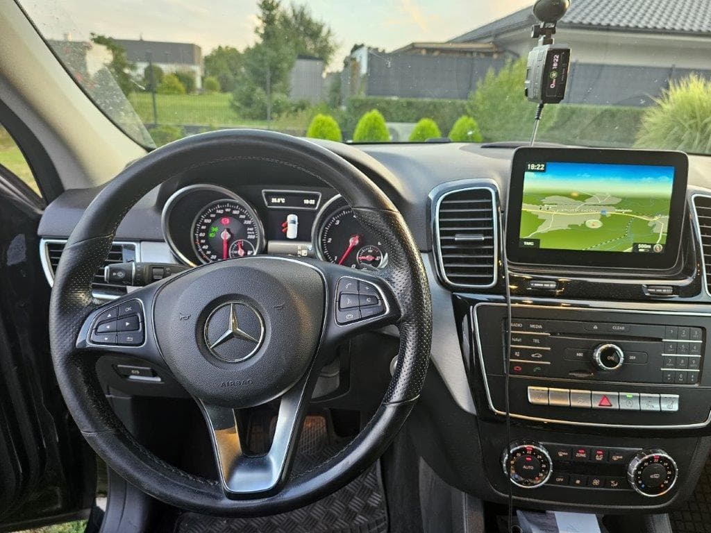 Mercedes-Benz Gle - 15