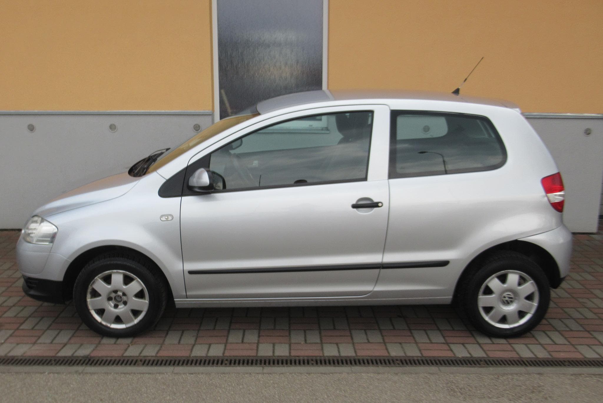 2008 Volkswagen FOX - 6
