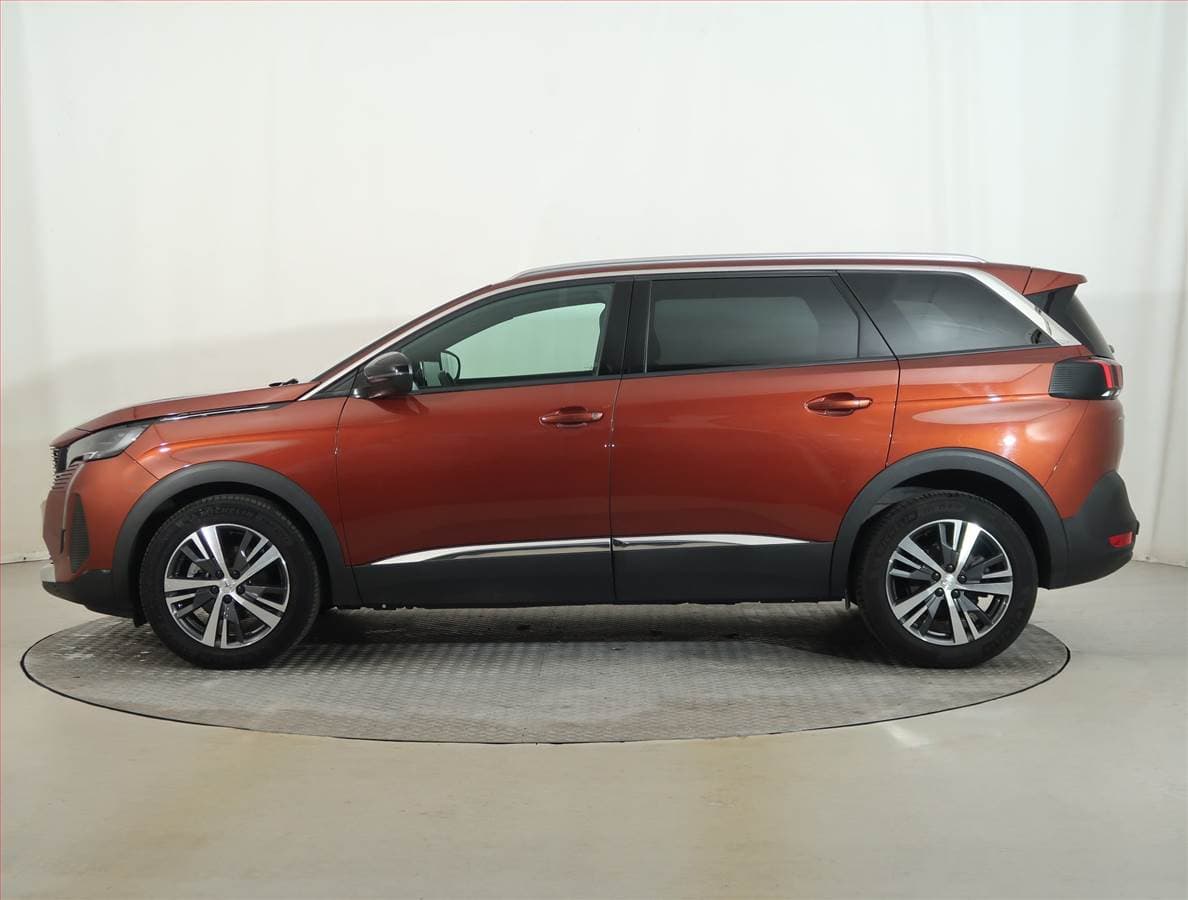 Peugeot 5008 - 3