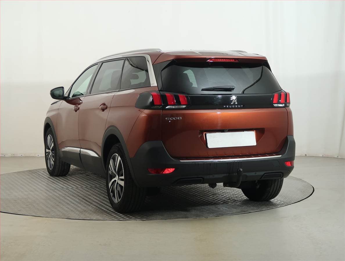 Peugeot 5008 - 4