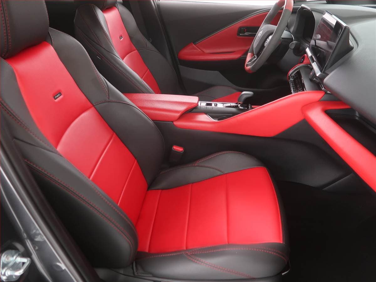 Toyota C-HR - 9
