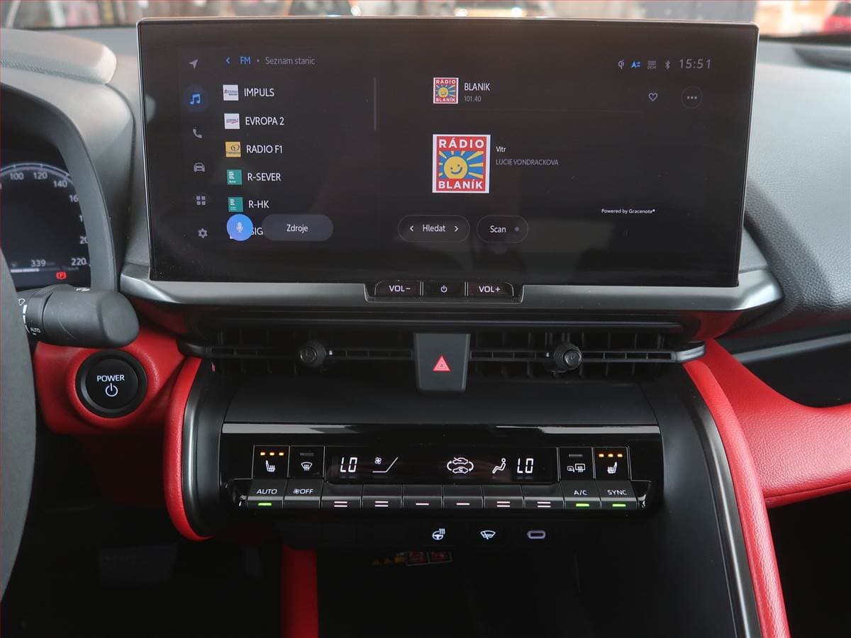 Toyota C-HR - 12