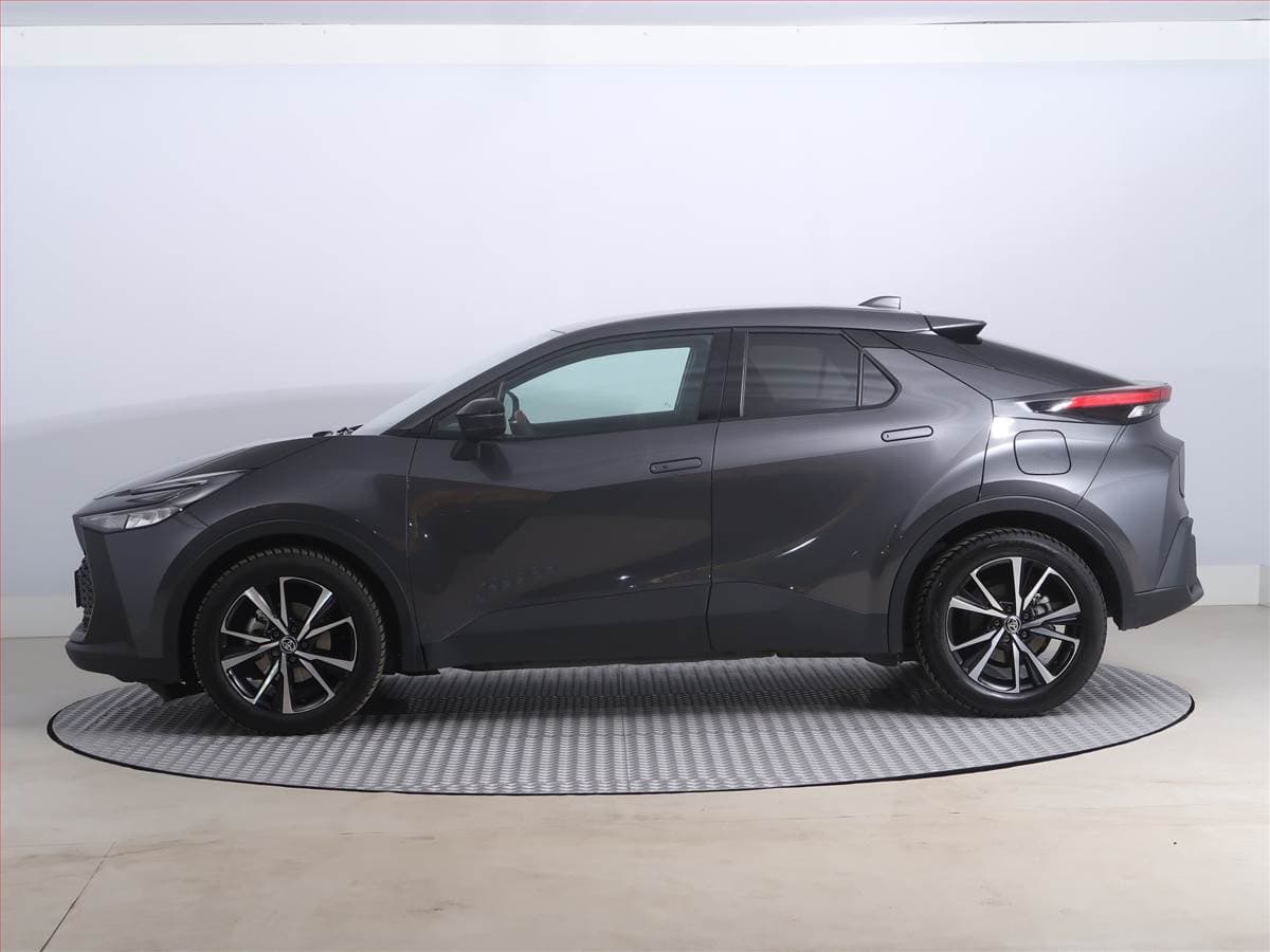 Toyota C-HR - 3