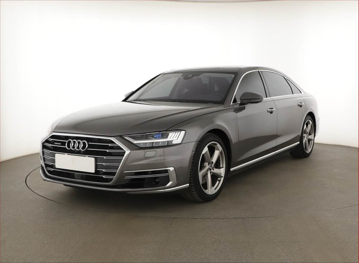 Audi A8 - 2