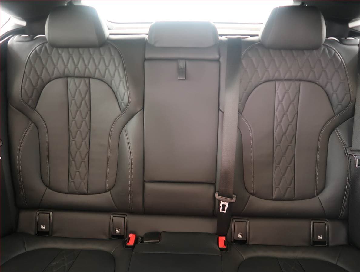 BMW X6 - 10