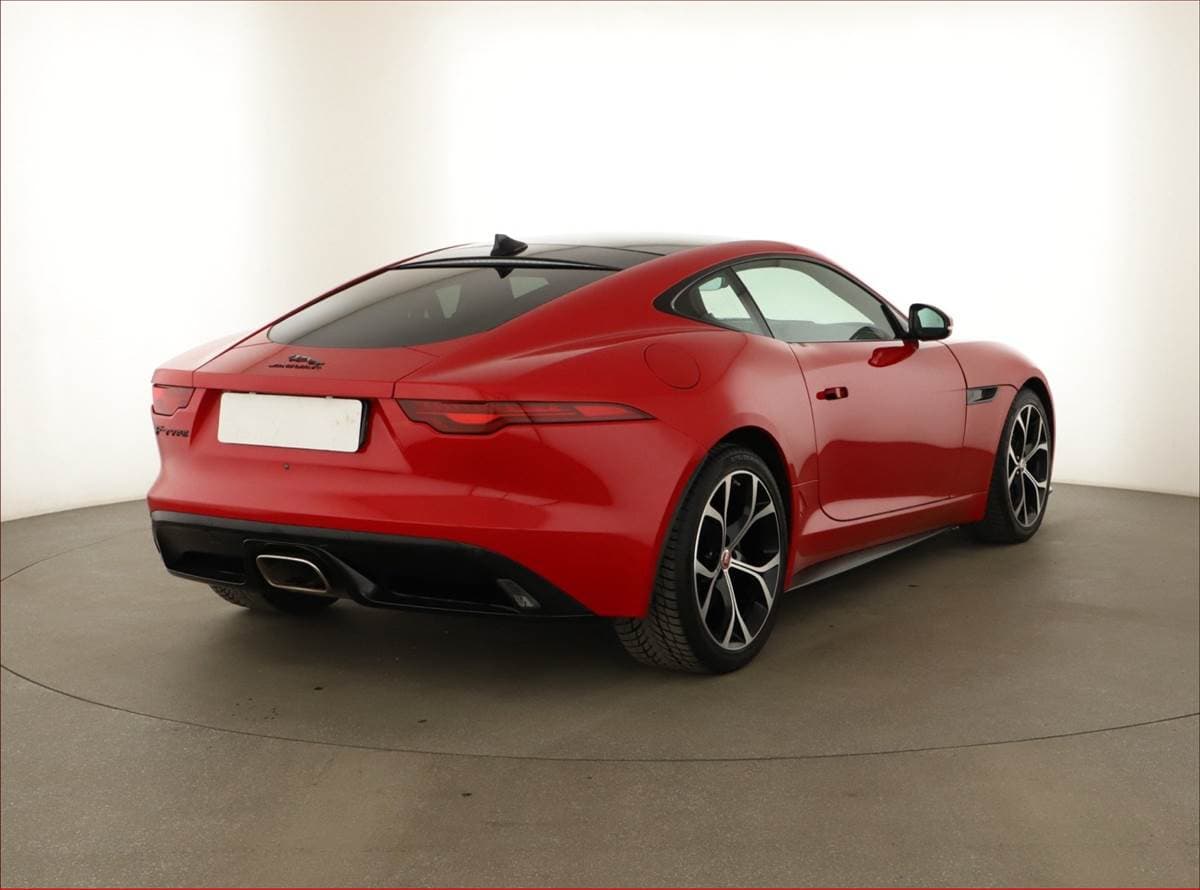 Jaguar F-TYPE - 5