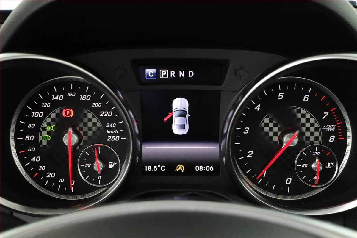 Mercedes-Benz Slc - 8