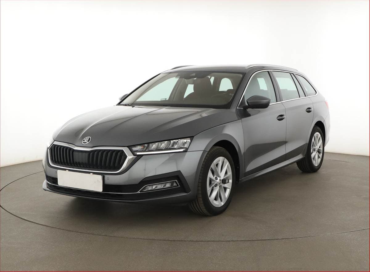 Škoda Octavia - 2