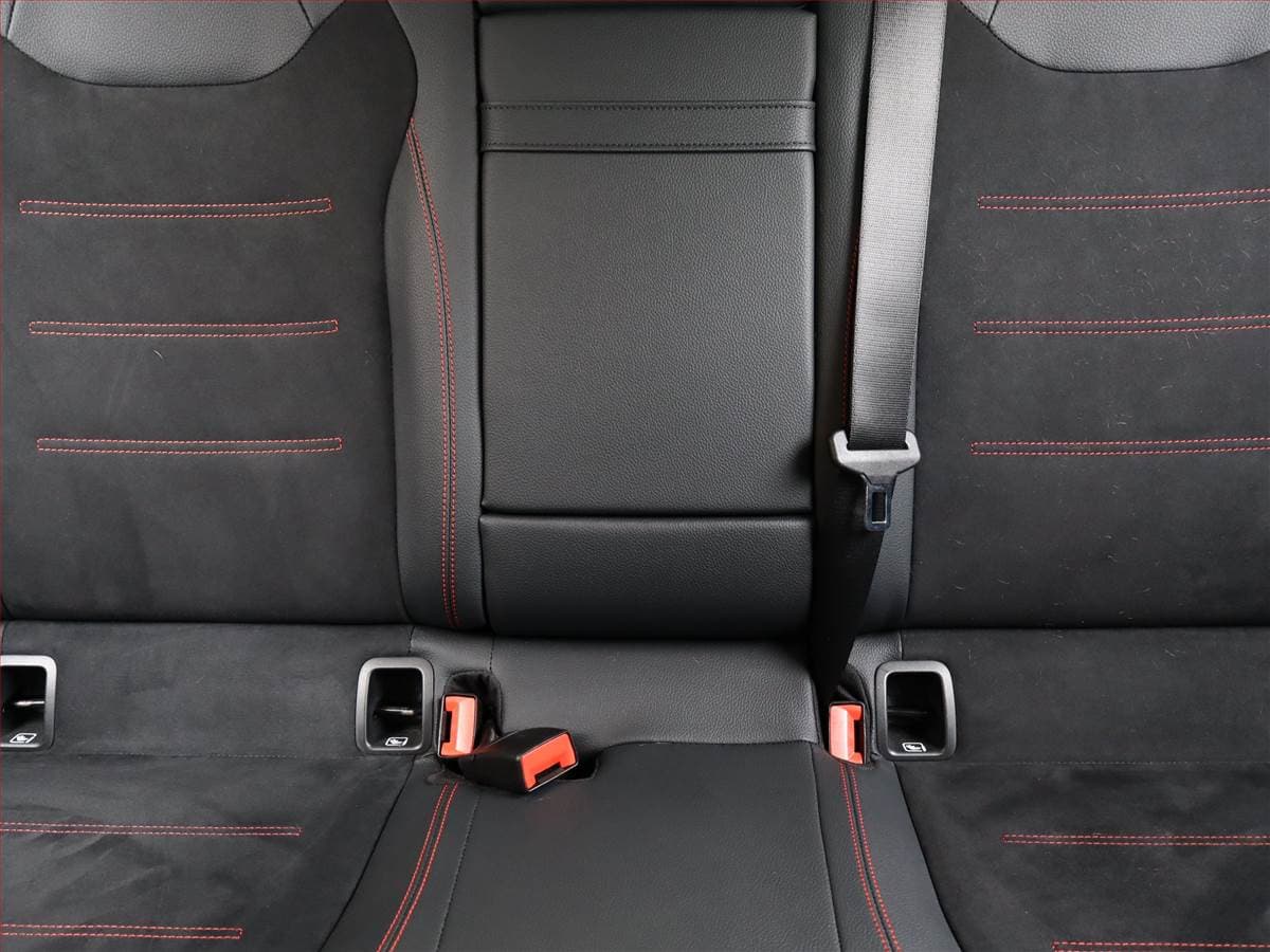 Mercedes-Benz Cla - 8