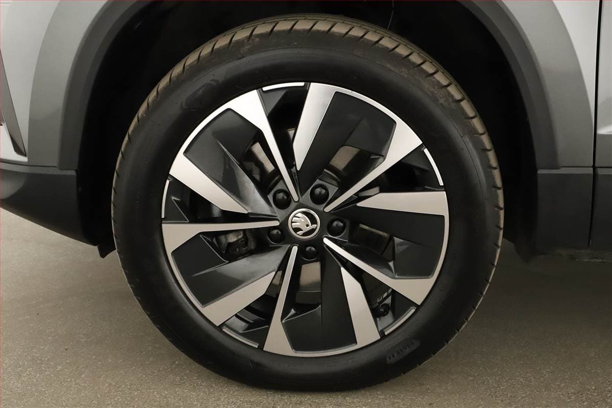 Škoda KAROQ - 12