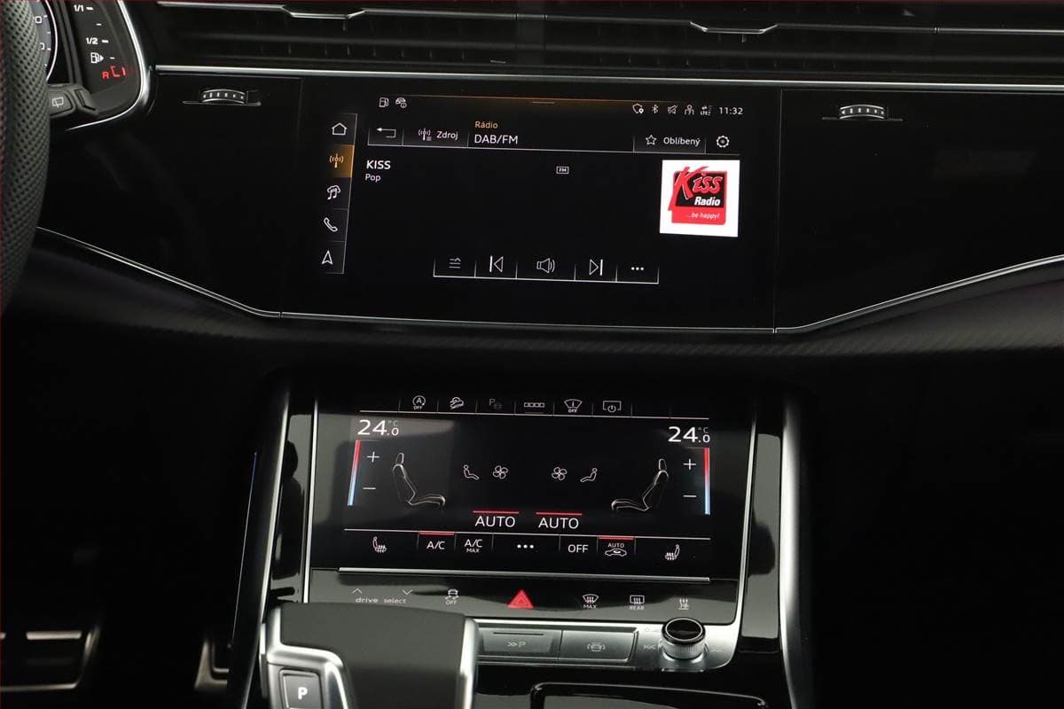 Audi Q8 - 9