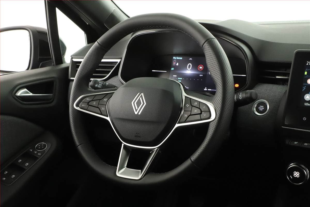 Renault CLIO - 8