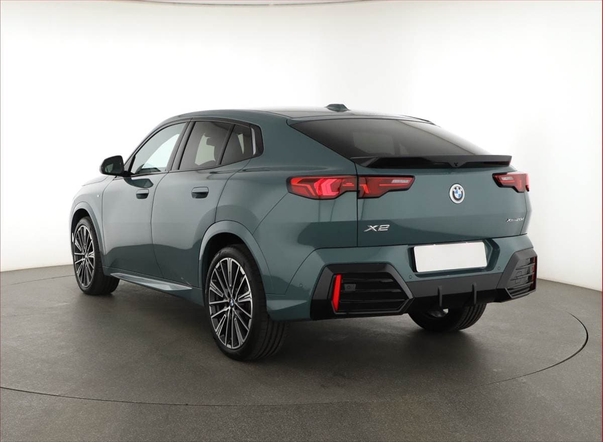 BMW X2 - 4