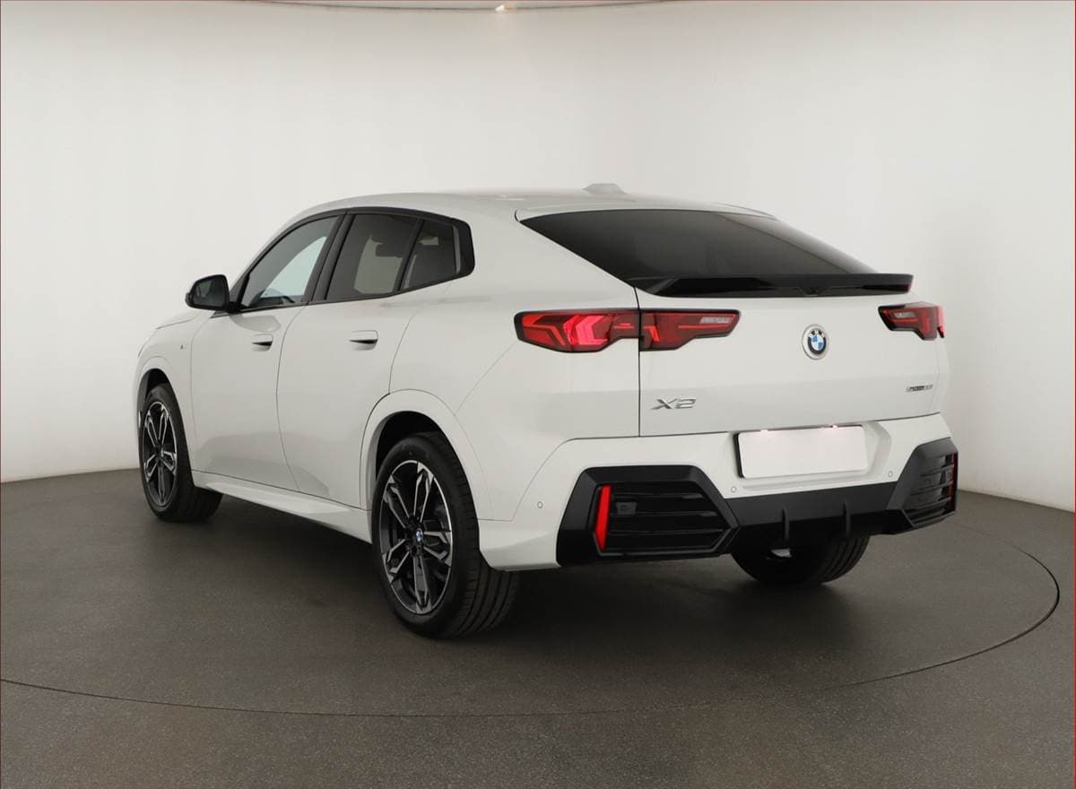BMW X2 - 4