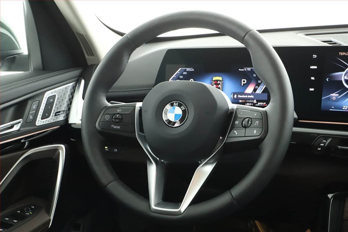 BMW X1 - 8