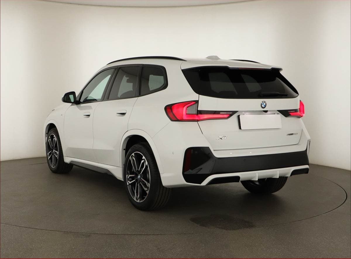 BMW X1 - 4
