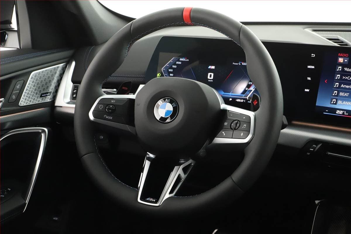BMW X1 - 8