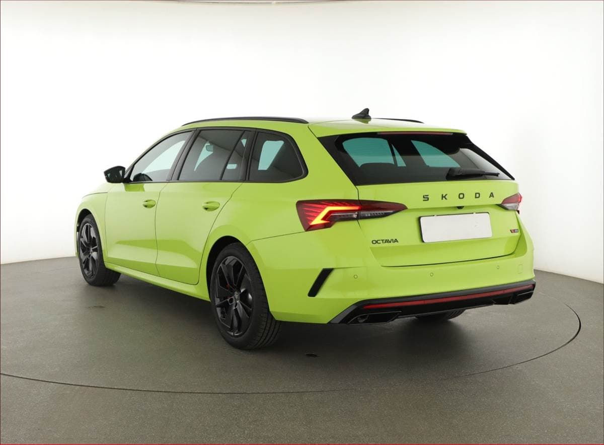 Škoda OCTAVIA - 4