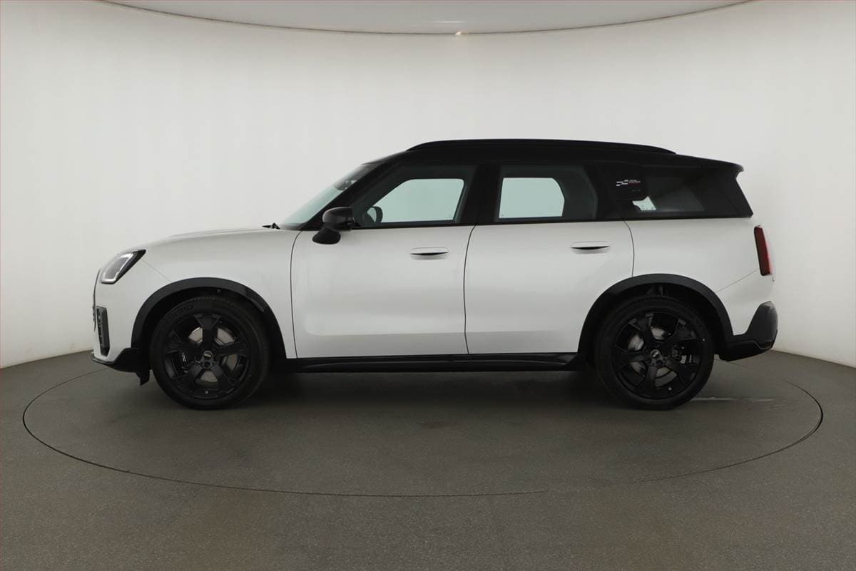 Mini COUNTRYMAN - 3