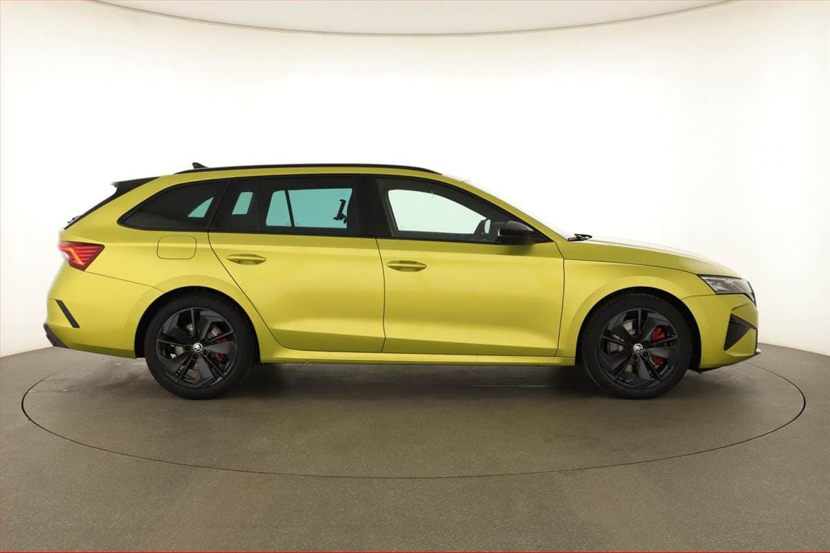 Škoda OCTAVIA - 6