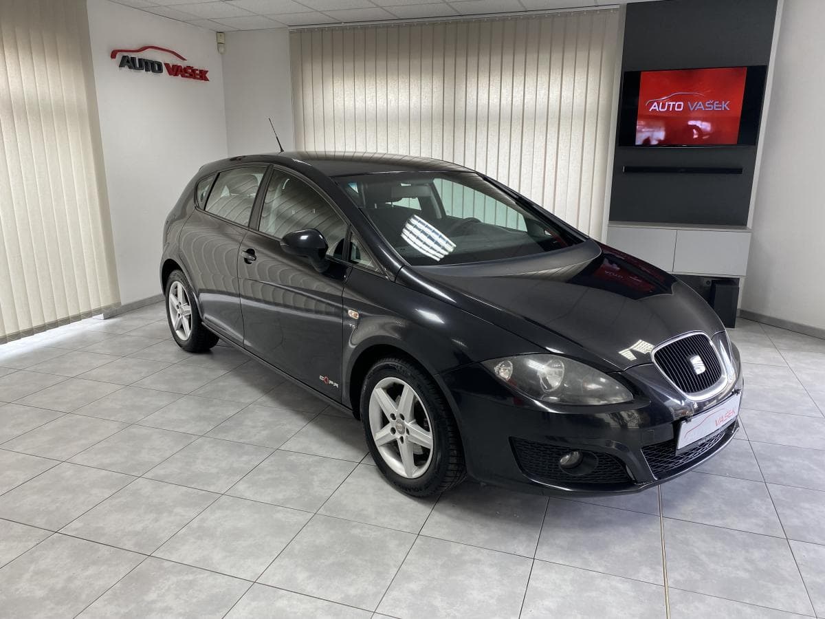 Seat Leon 1.2 TSi , ČR,SERVISKA 