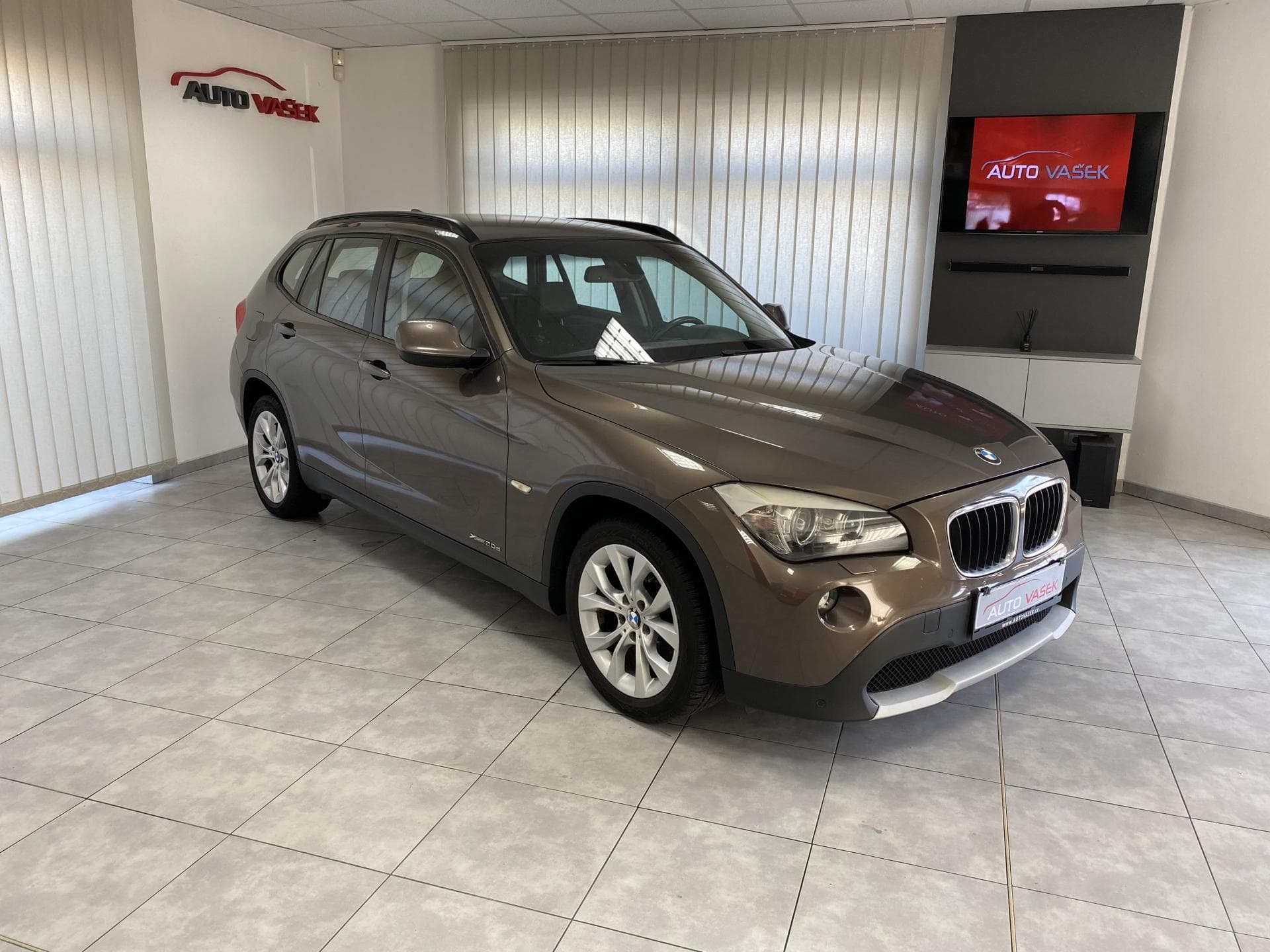 BMW X1 2.0D  XDRIVE MAN ČR TZ 