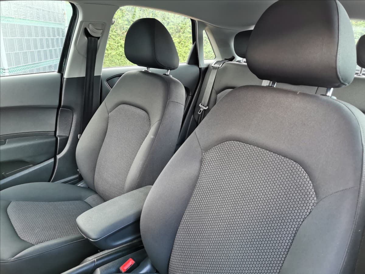 2012 Audi A1 - 11