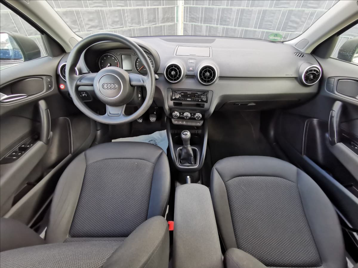 2012 Audi A1 - 7