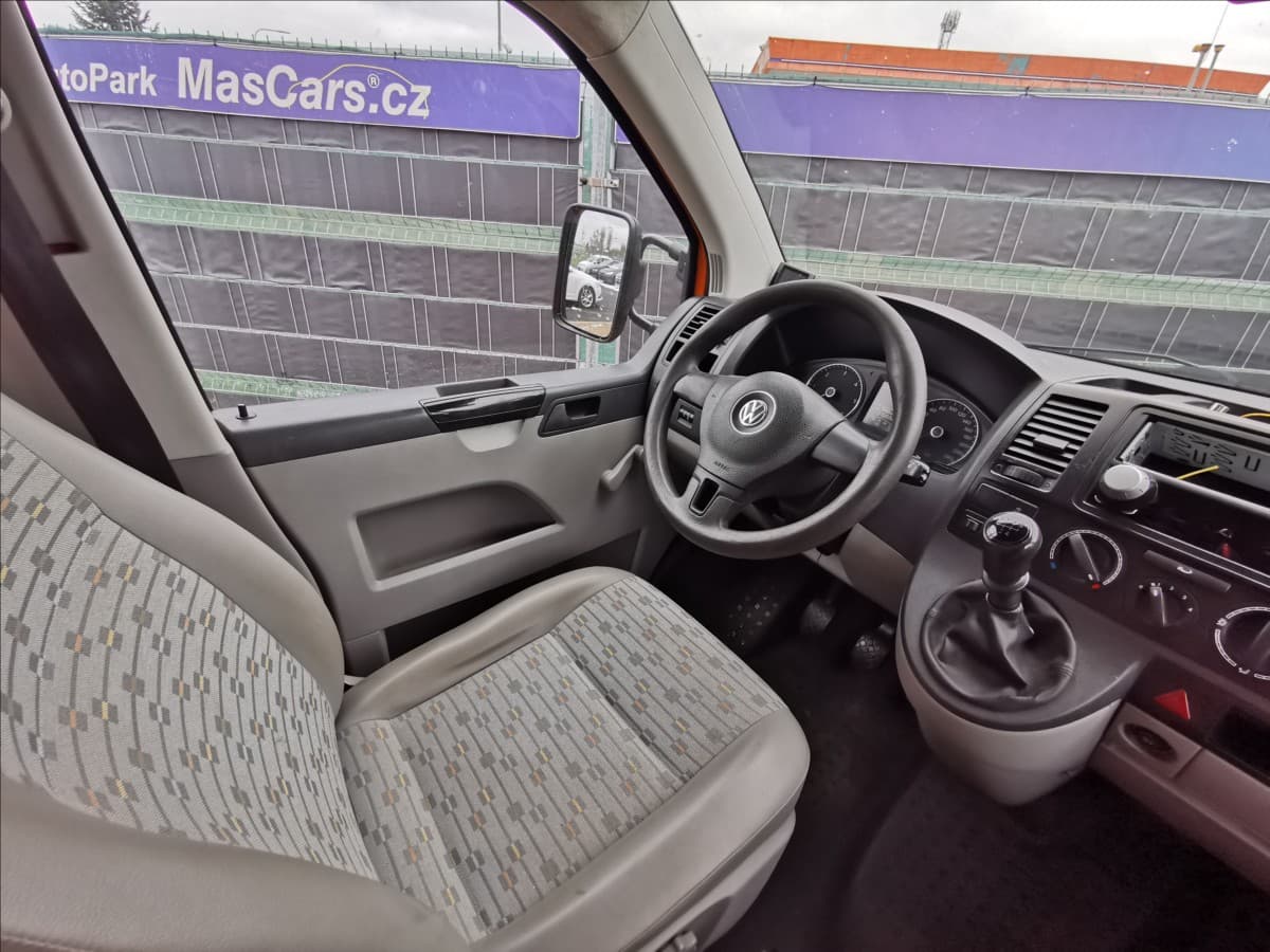 2010 Volkswagen TRANSPORTER - 8