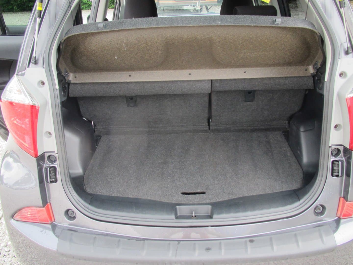 2012 Toyota VERSO - 11