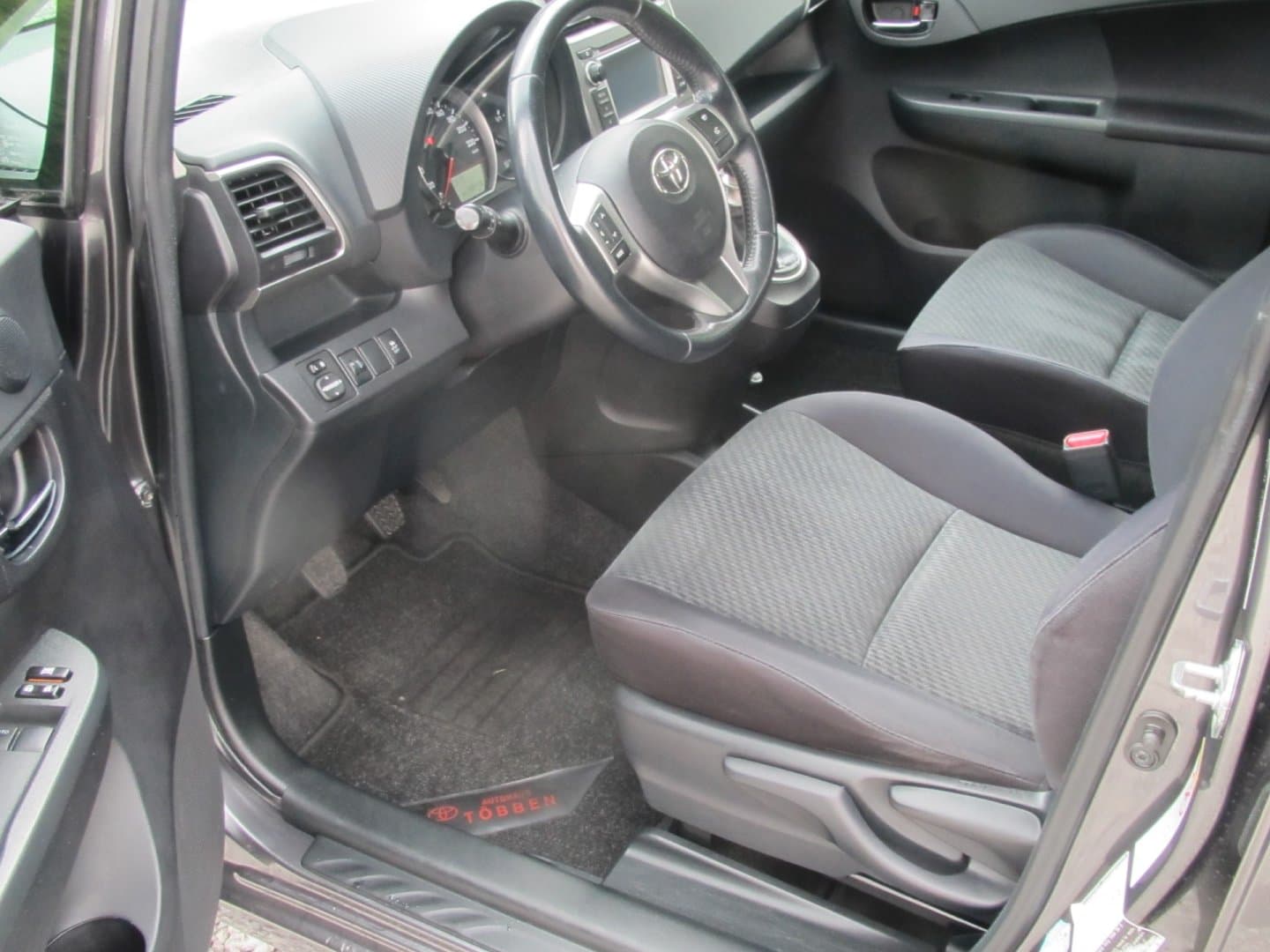 2012 Toyota VERSO - 9